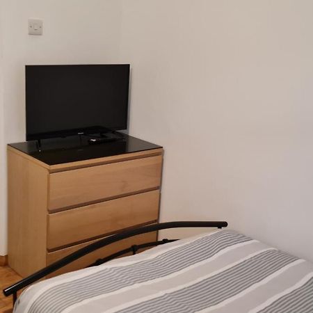 Luton, Lu3 Double Ensuite Room Luton  Exterior foto